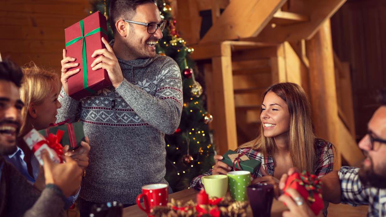 5 gifts every mystery and crime fan will love