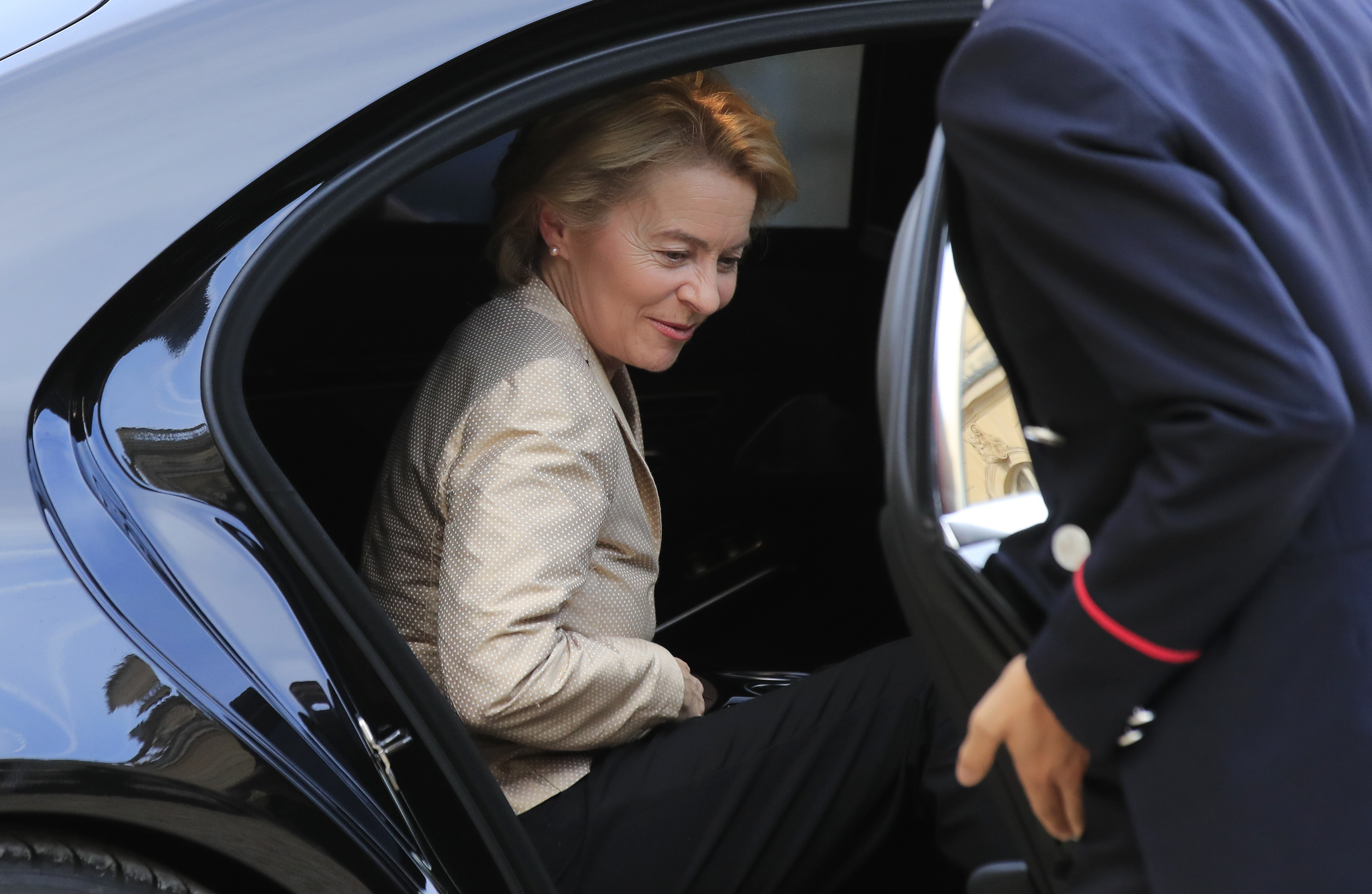 New European Commission delayed, to take office in December