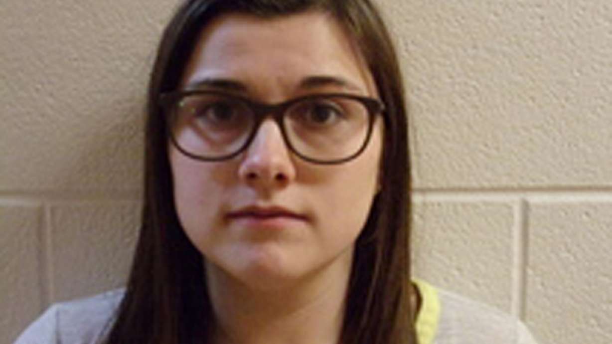 Indiana woman's trial for 3 bus stop deaths gets underway