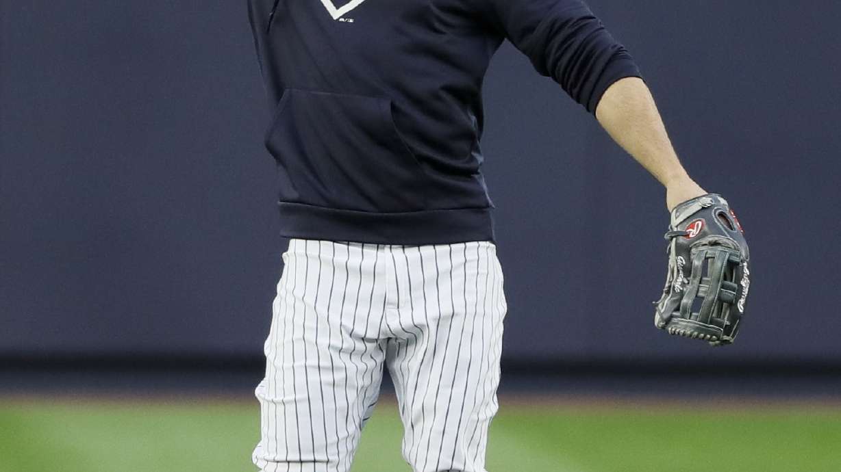 Stanton returns to Yanks lineup as DH in Game 5 of ALCS