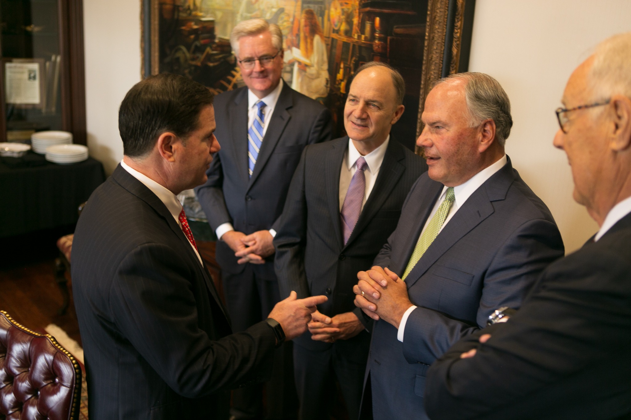 Latter-day Saint leaders lend support in humanitarian effort in Arizona, Texas