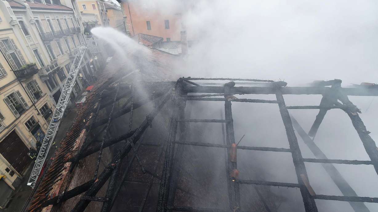 Fire hits UNESCO royal stables in Italian city of Turin