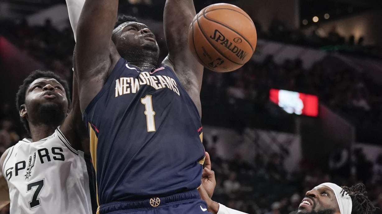 Pelicans' Zion Williamson out 6-8 weeks after knee scope