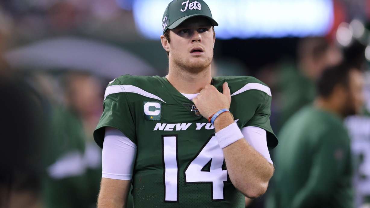 Jets angry Darnold's 'seeing ghosts' comment made it on air