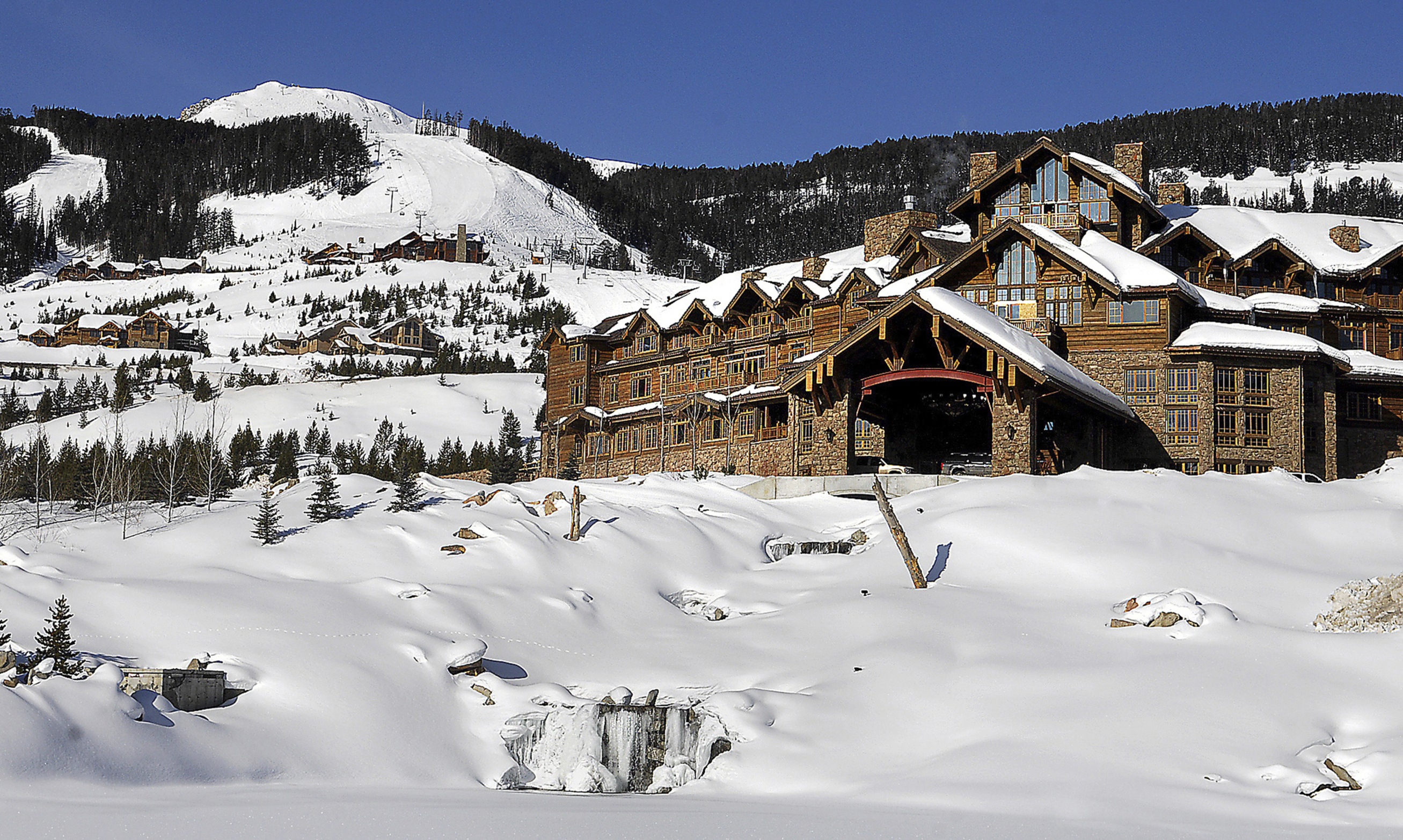 Jamaican citizens sue exclusive Yellowstone Club over wages