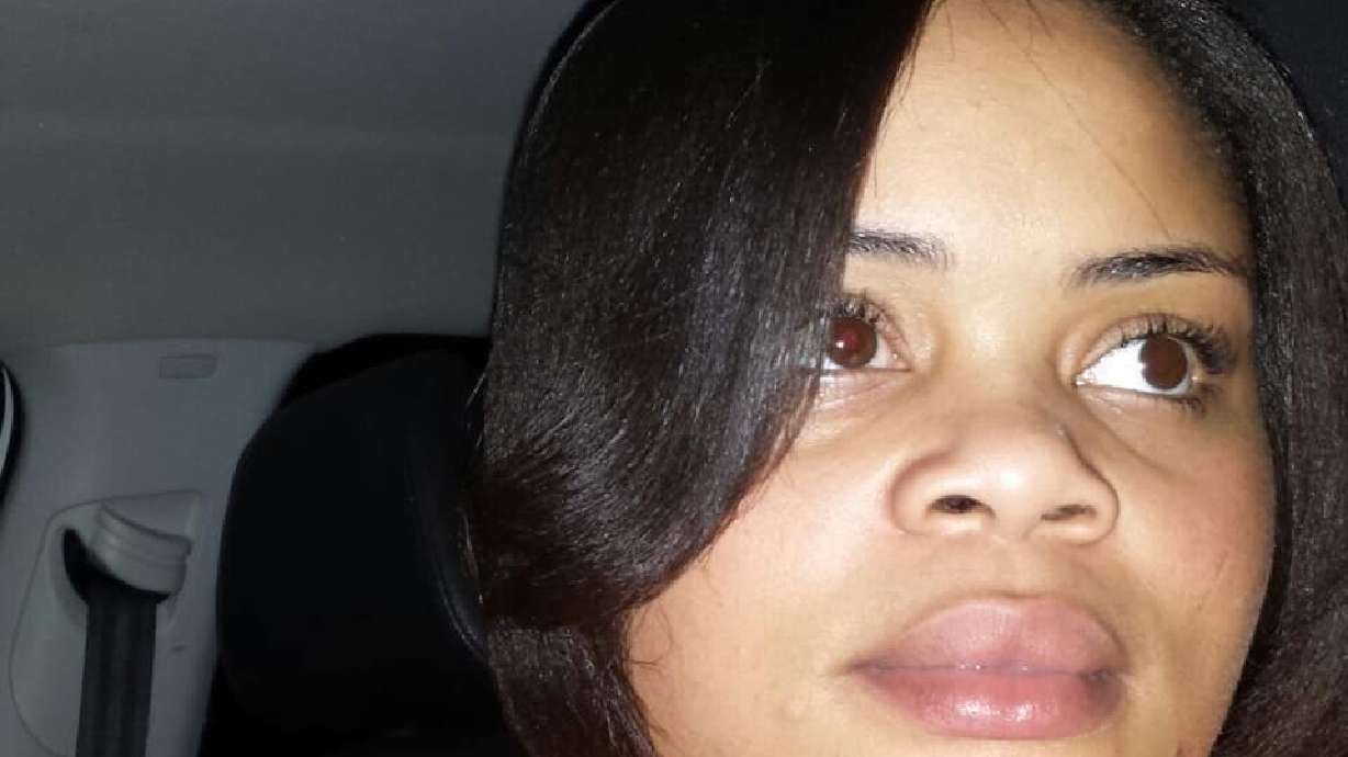 Hundreds attend funeral of woman shot at home by Texas cop
