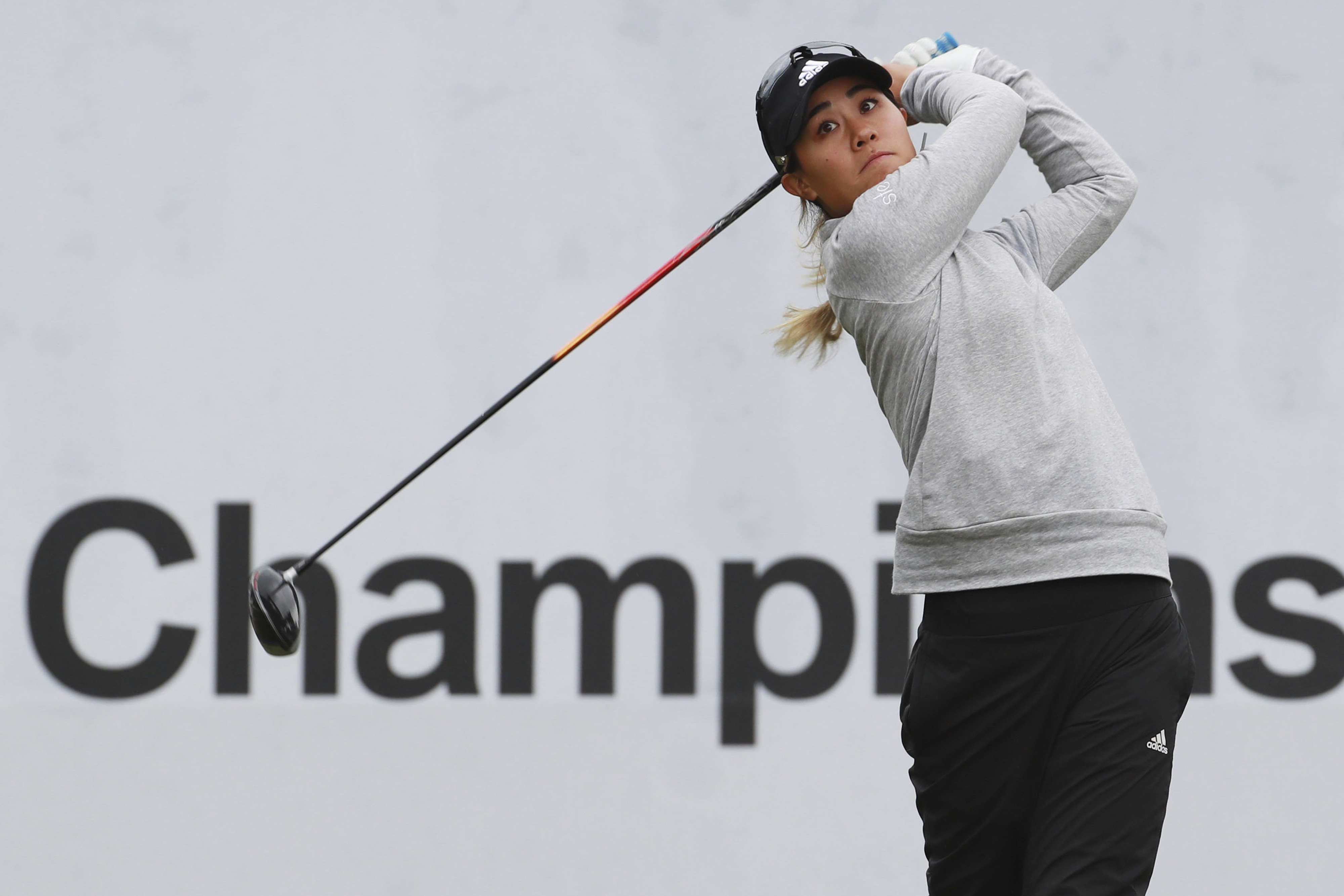 Danielle Kang takes 1-stroke lead into 3rd round in Busan