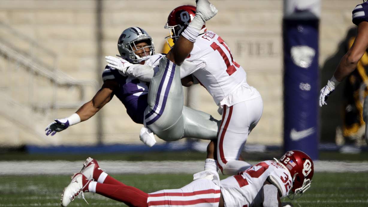 Thompson scores 4 TDs as K-State stuns No. 5 Sooners, 48-41