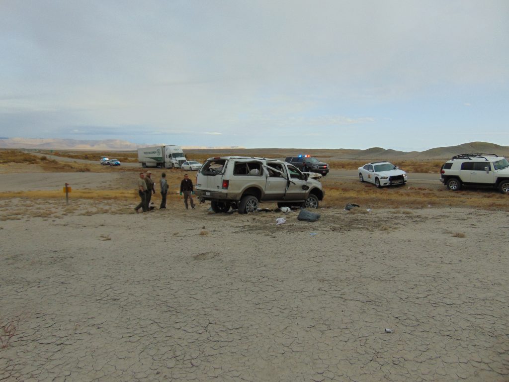 3 dead in 2 separate rollover crashes on I-70 near Green River