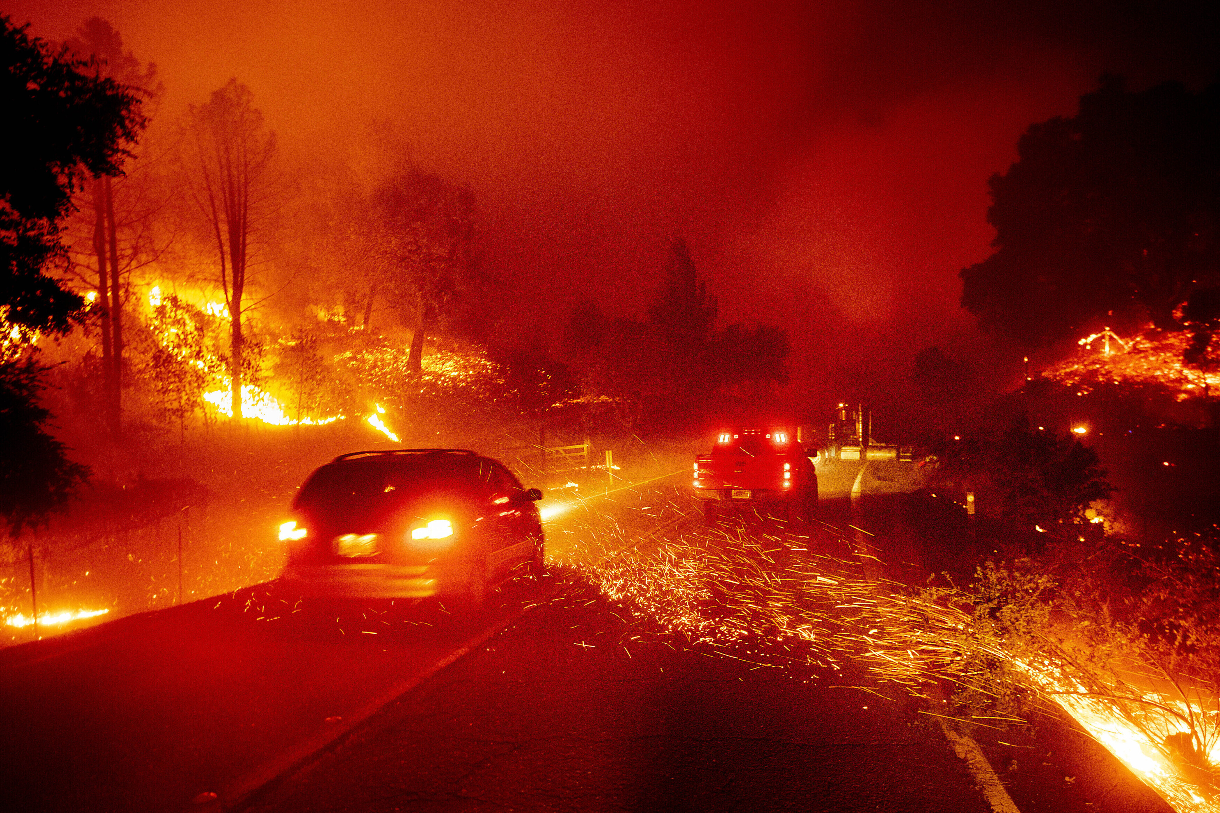 AP PHOTOS: Wildfires batter northern, southern California