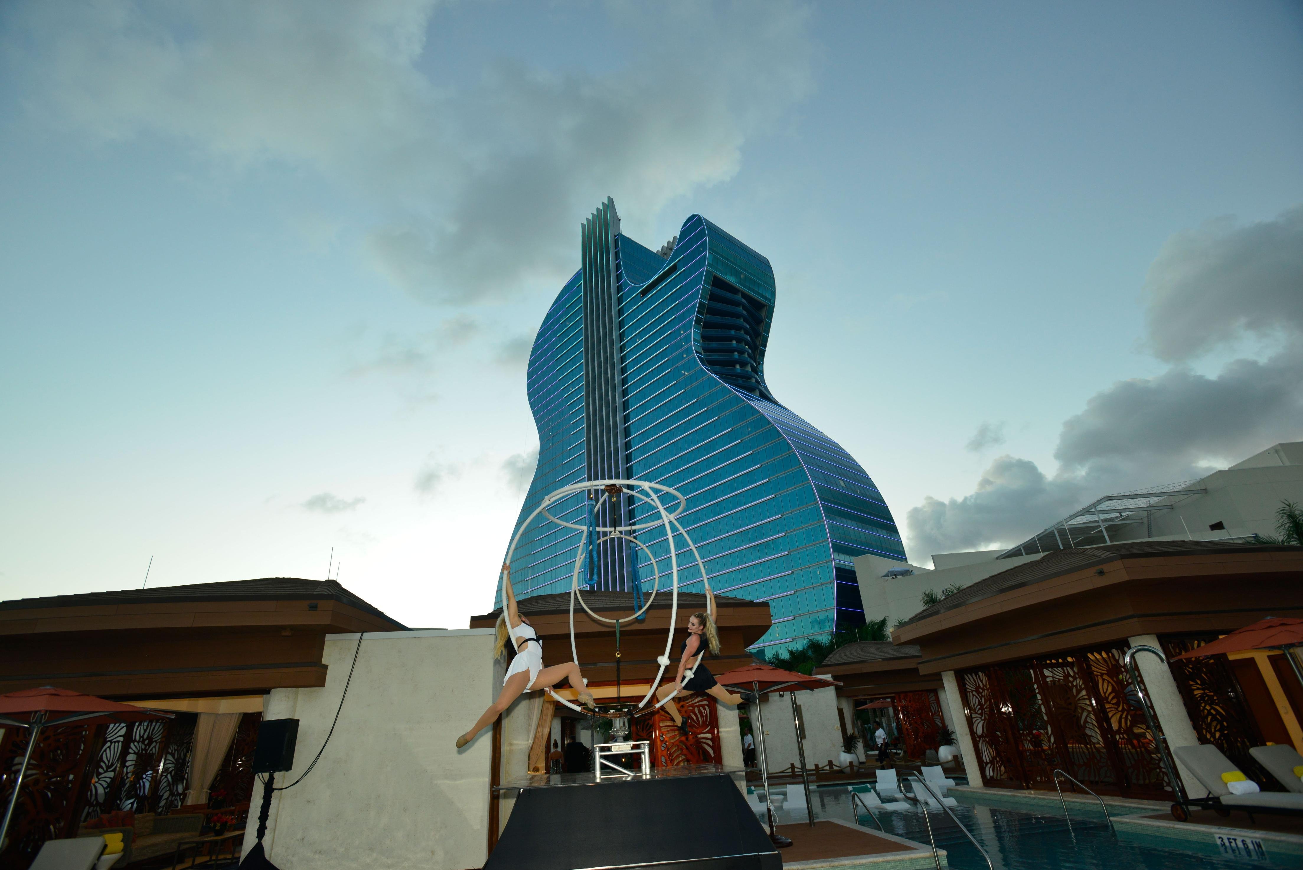 World's first guitar-shaped hotel opened with a smash