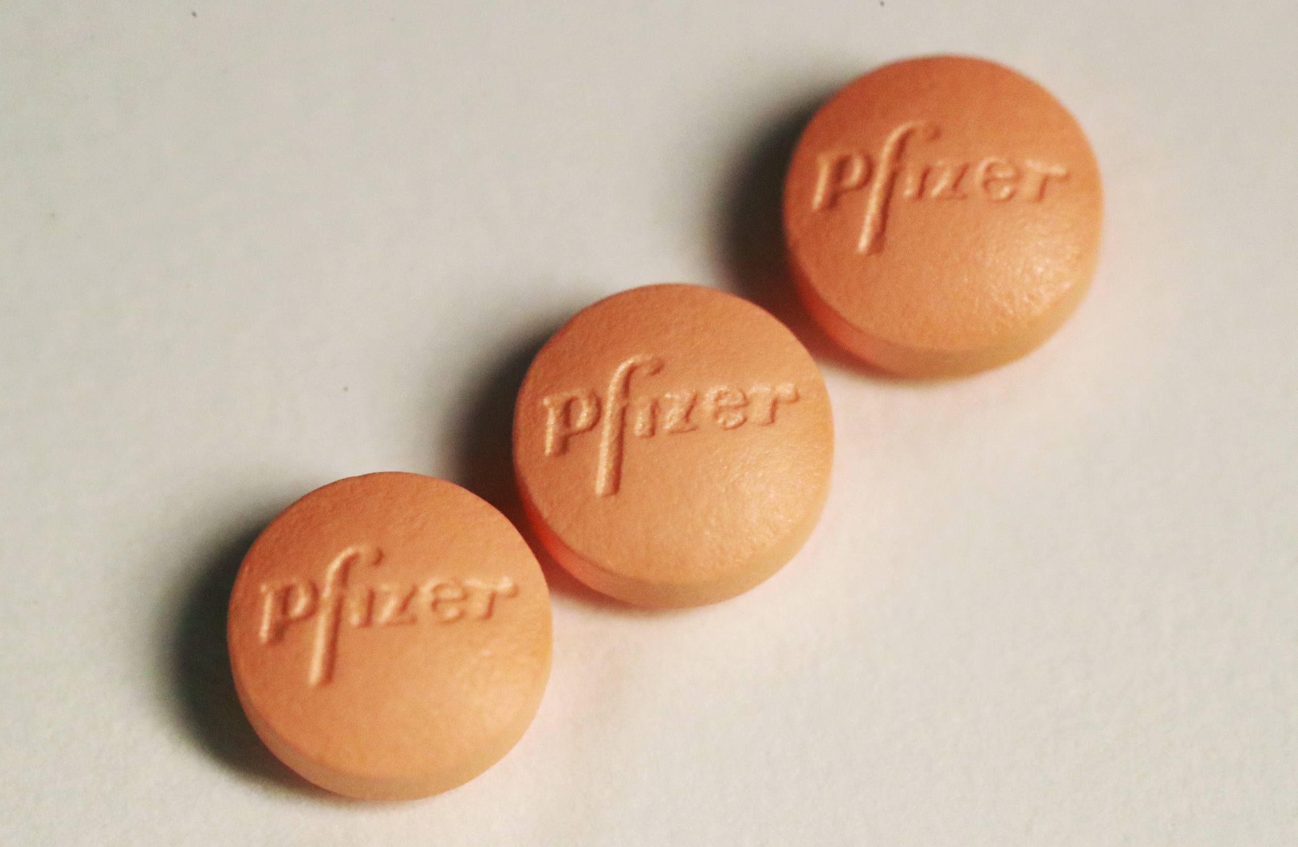 Pfizer narrows its focus and profit soars in 3Q