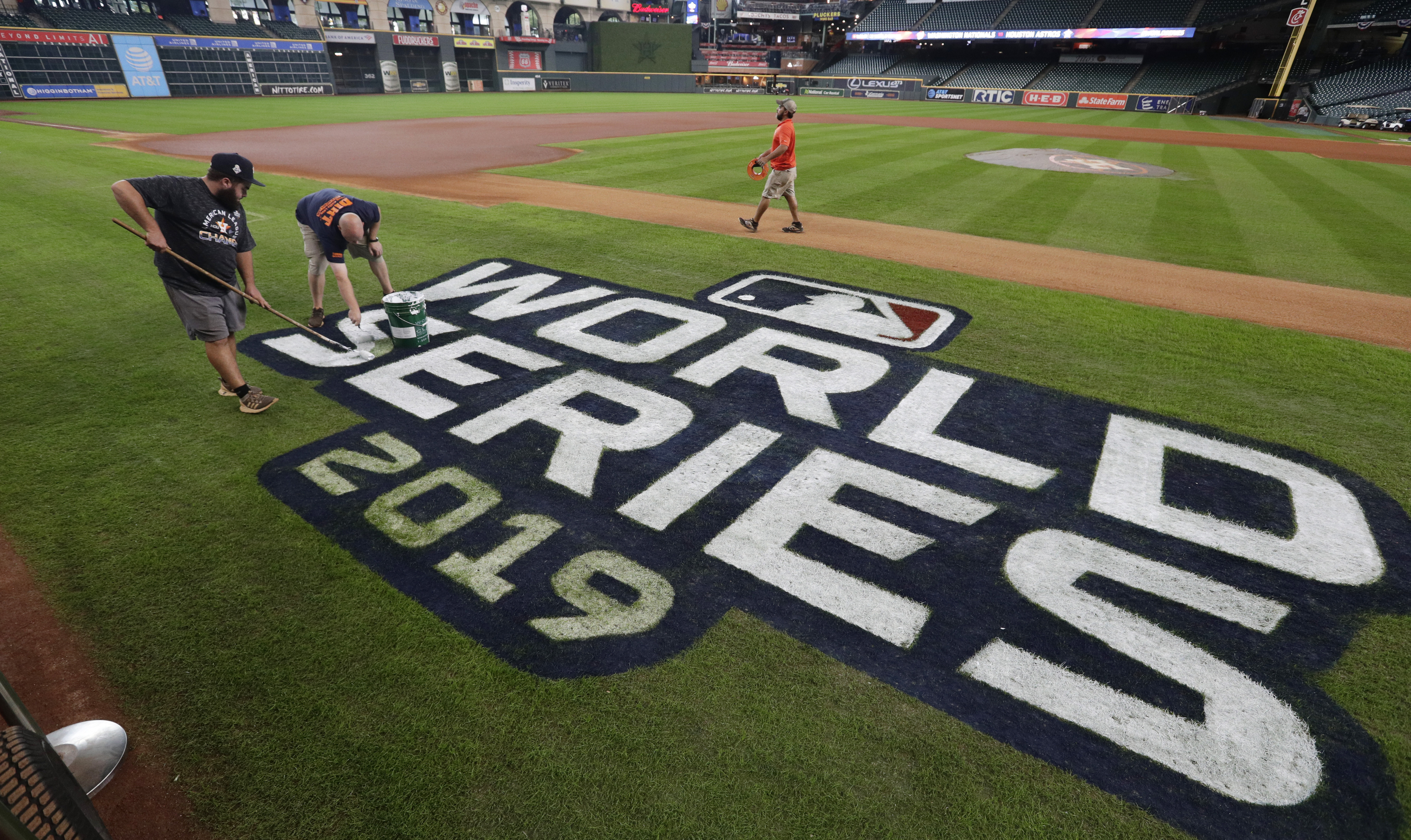 Suzuki out of Nats lineup again vs. Astros in World Series