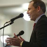 Rep. Curtis, bipartisan group introduce bill to battle meth addiction