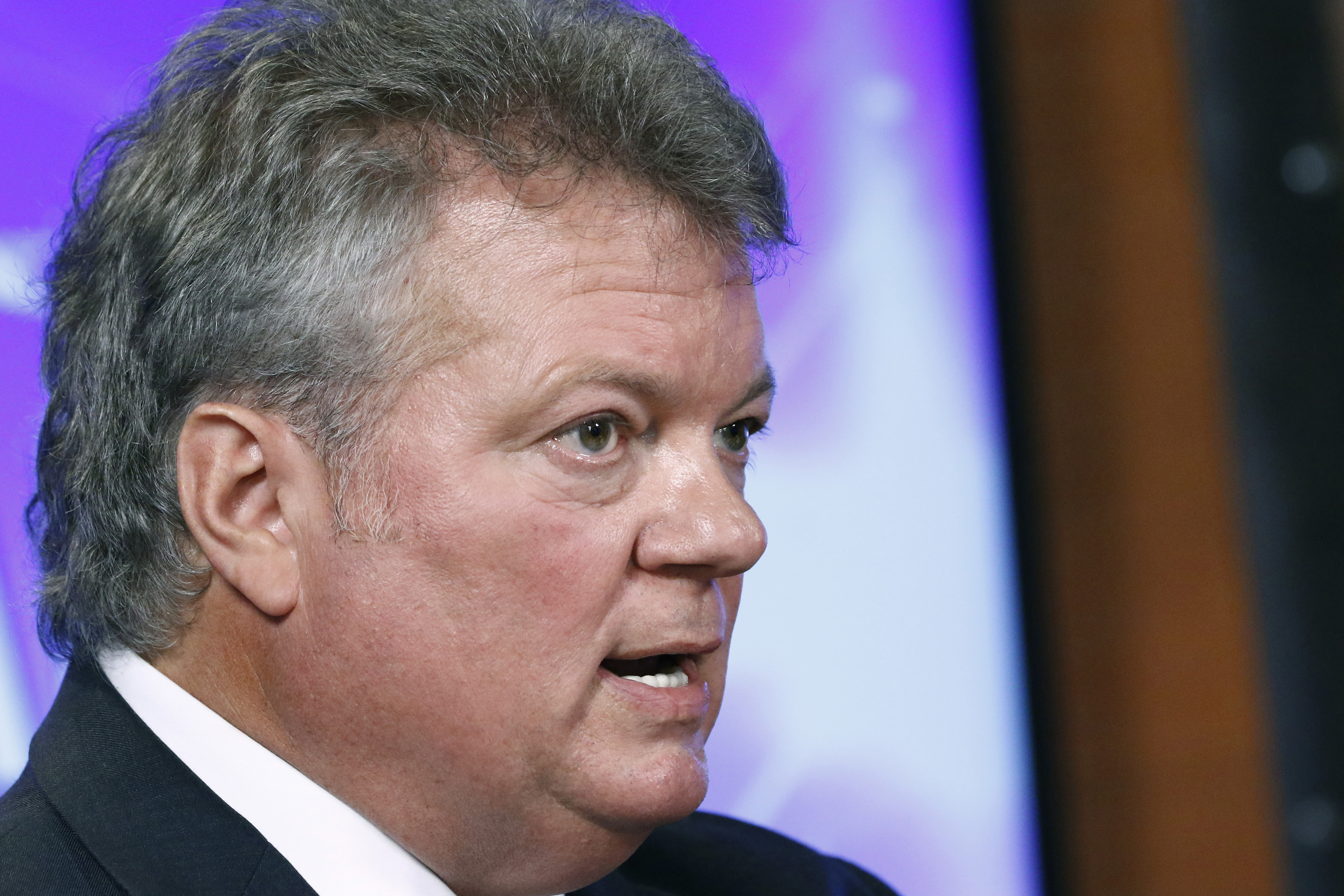 Why vote GOP in Mississippi? Trump cites impeachment inquiry