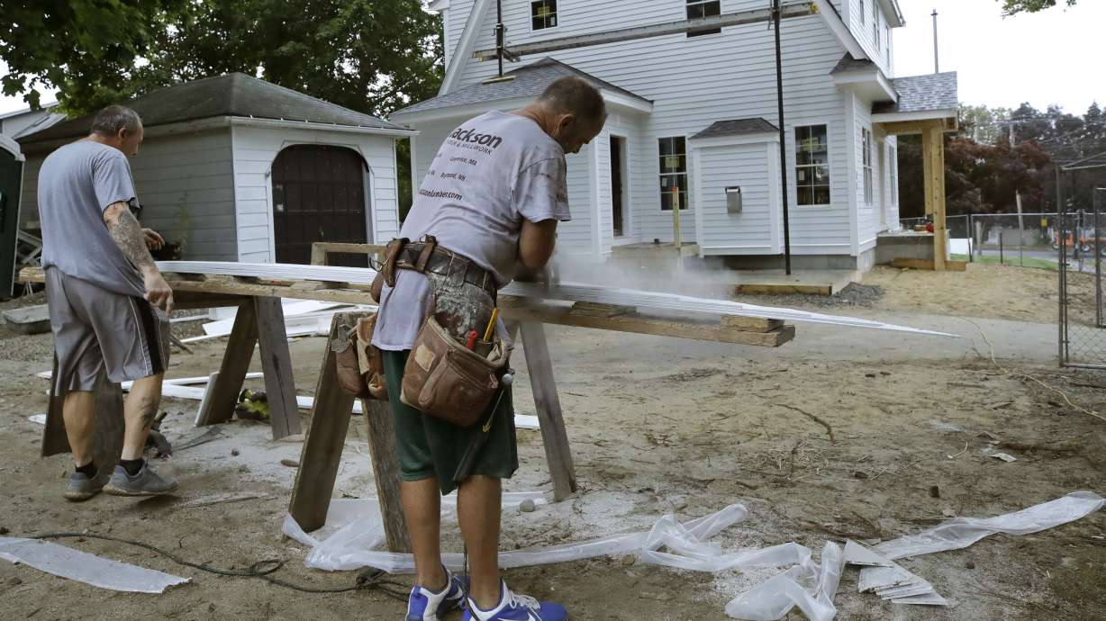 US construction spending rises 0.5% in September