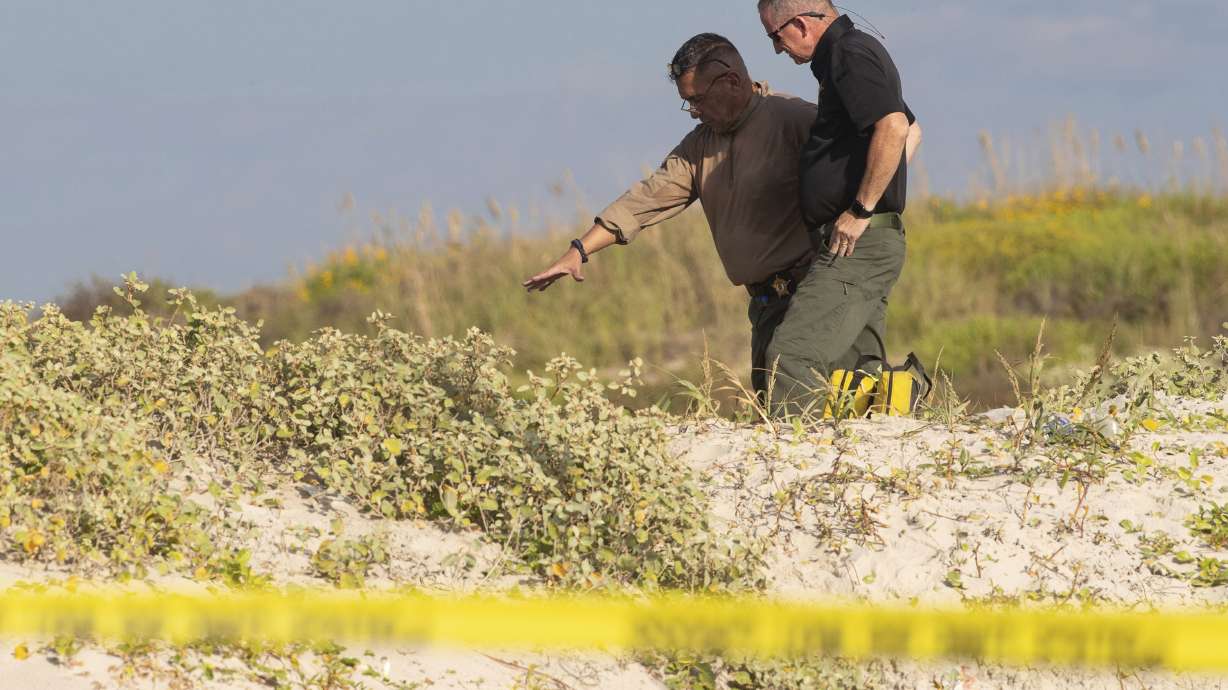 2 bodies found at Texas beach are New Hampshire couple