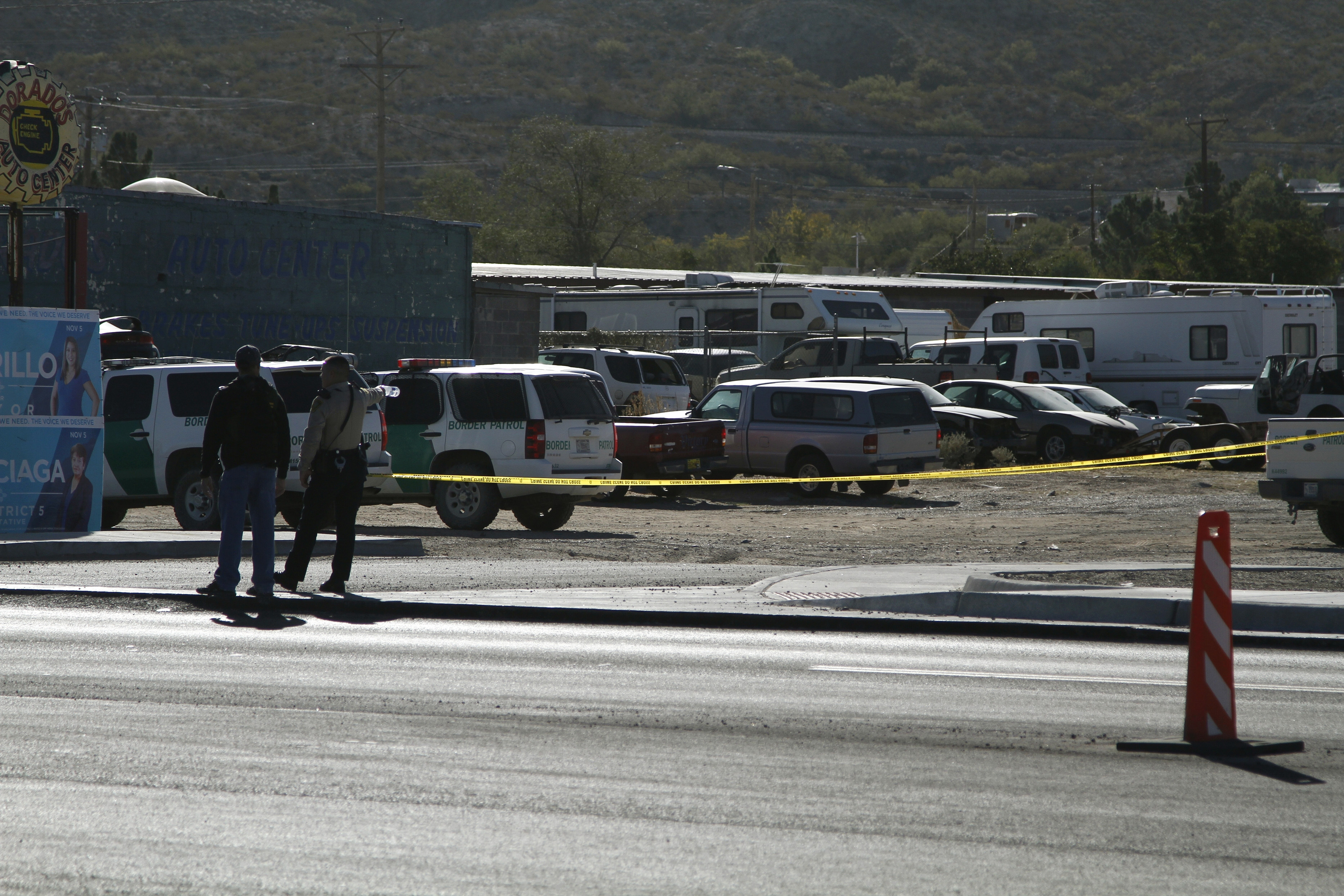 The Latest: Border agents chased man before deadly gunbattle