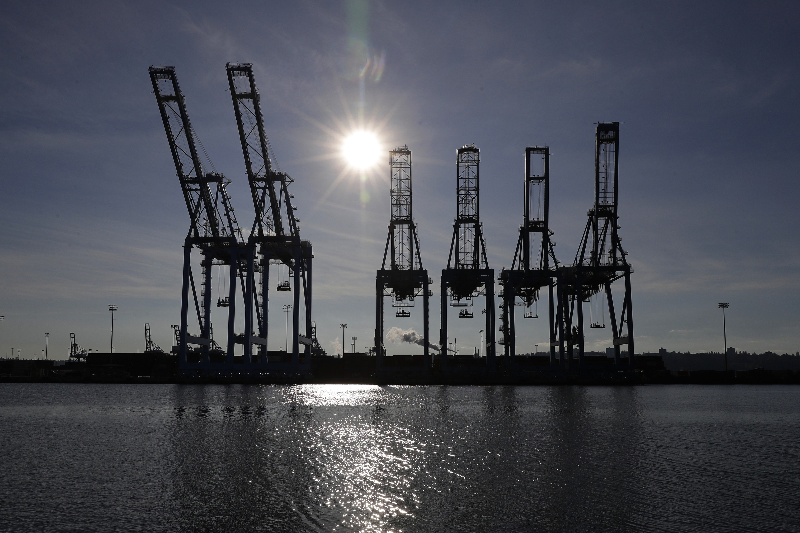 US trade deficit falls to $52.5 billion in September