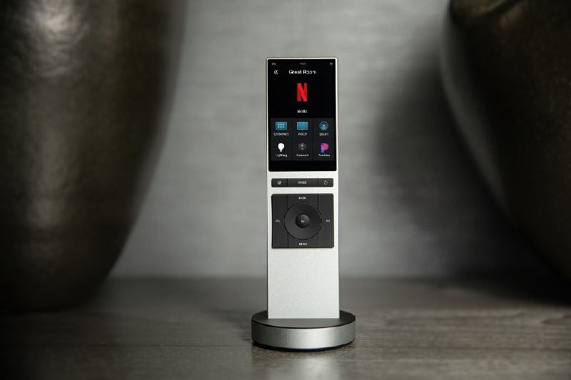 Test : Neeo la télécommande intelligente | Ça Sert A Quoi Test : Neeo la télécommande intelligente | Ça Sert A Quoi