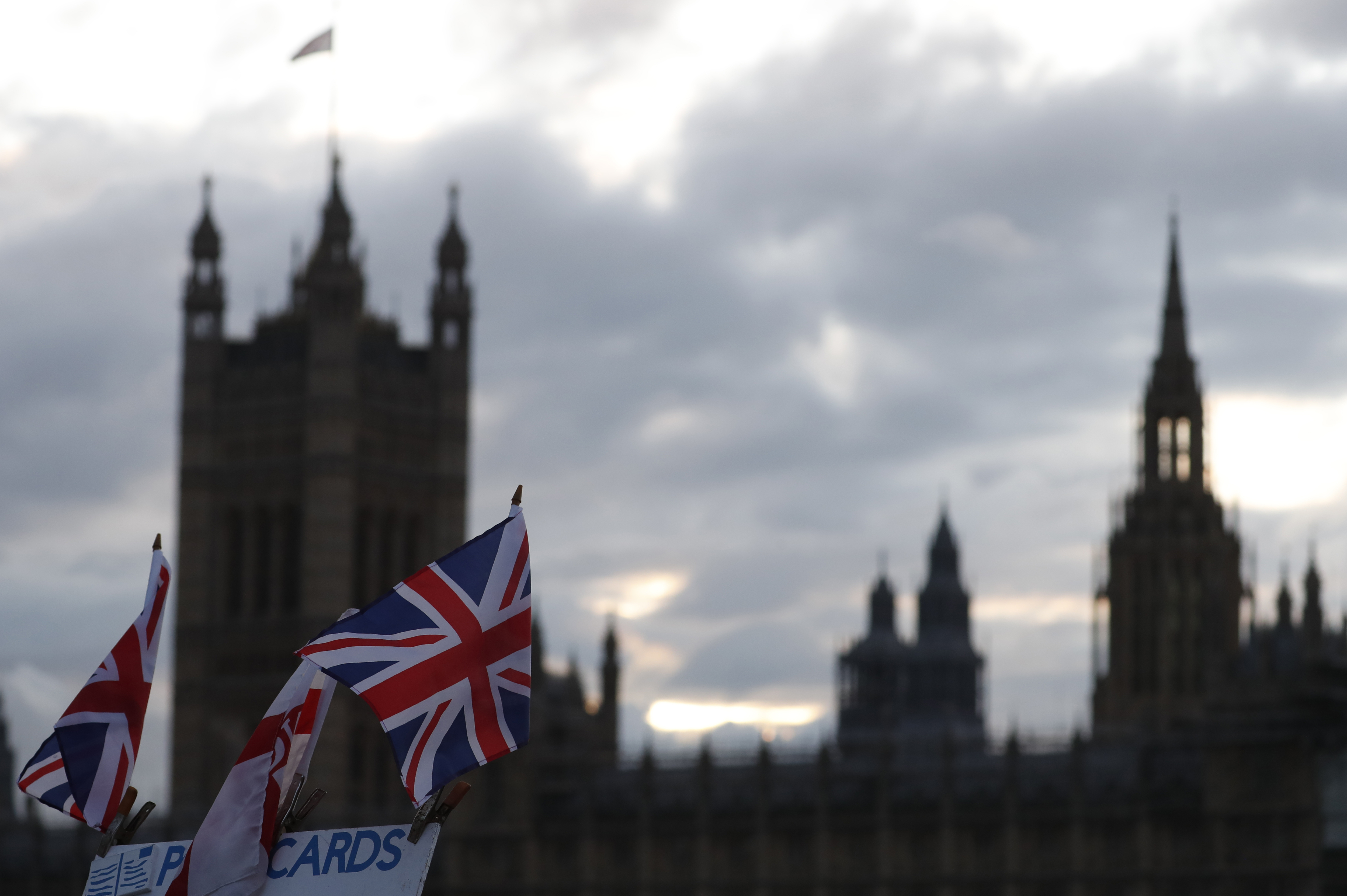 5 weeks, 650 seats, 86 days to Brexit: UK election numbers