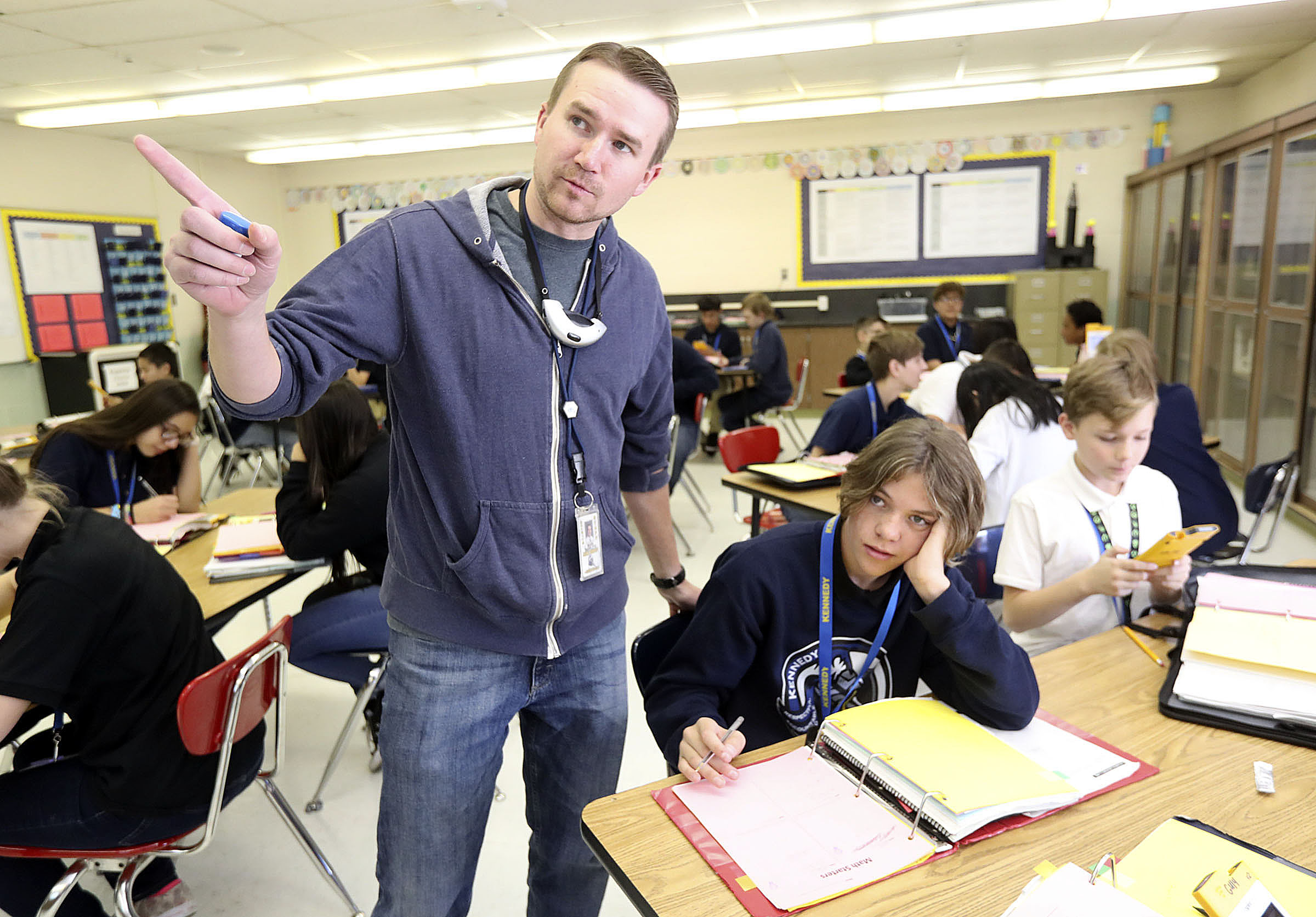 Empowering teachers, raising expectations key to turning around struggling schools, principal says