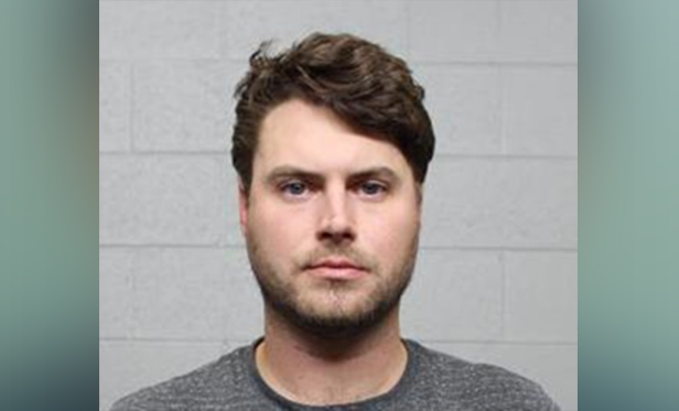 Charges: Speedskater with history of intoxication groped seatmate on plane, diverting Utah-bound flight to Oklahoma