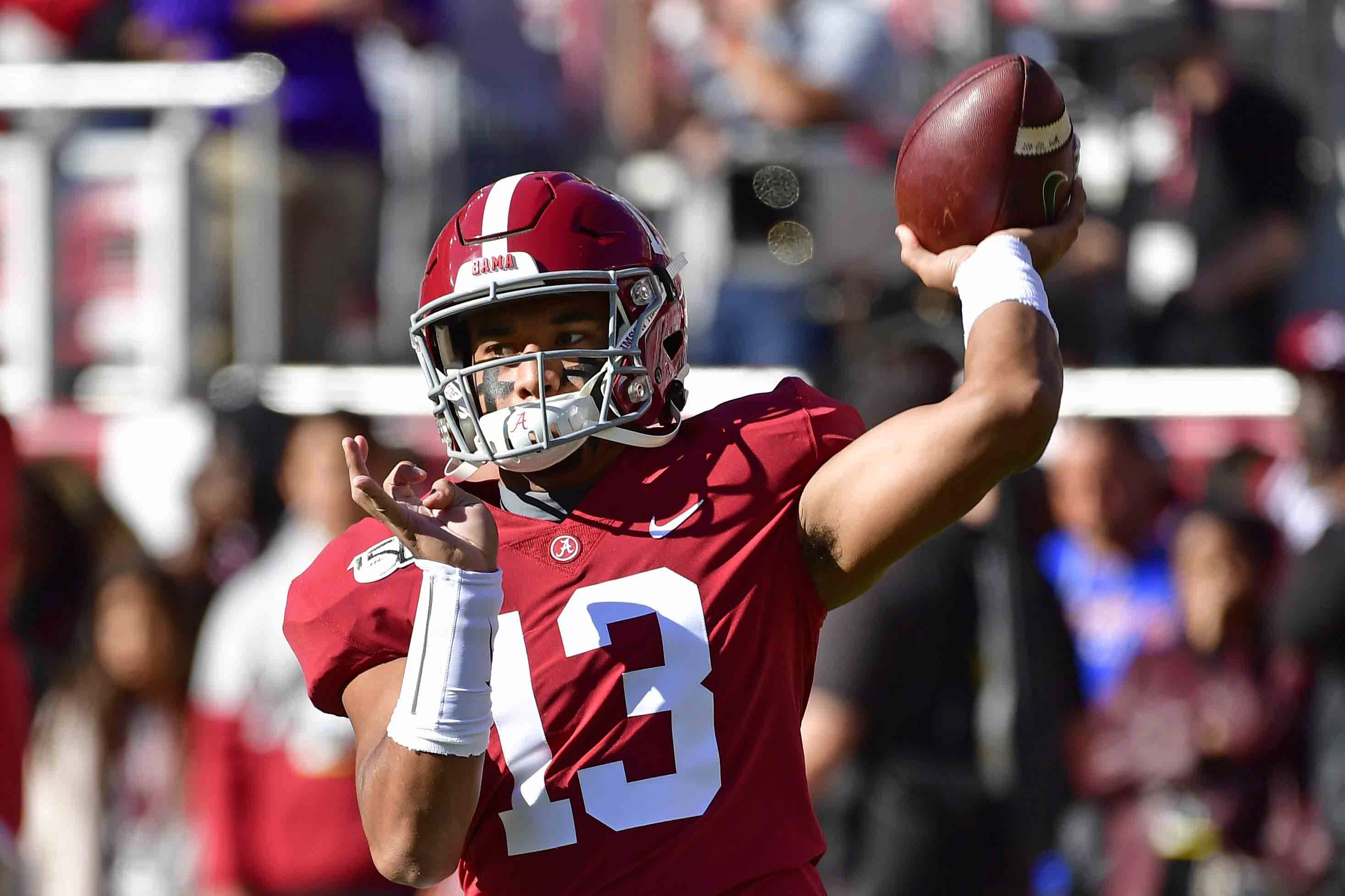 Tagovailoa (ankle) starts for No. 2 Alabama vs. No. 1 LSU