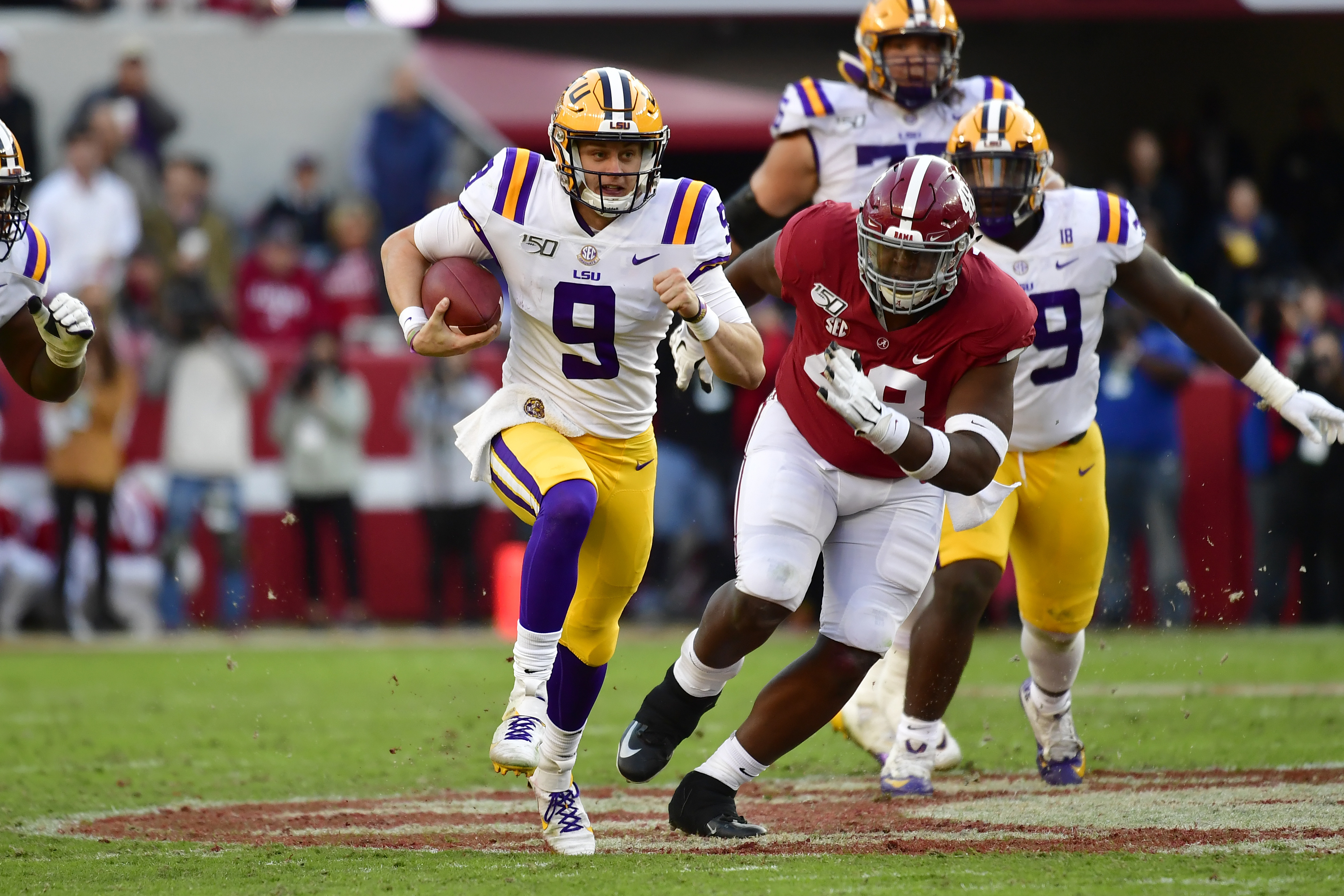Burrow, No. 1 LSU hold on for 46-41 win over No. 2 Alabama