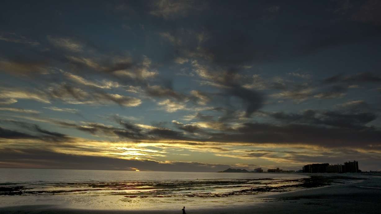 Mexico uncovers 10 more bodies from mass grave in Sonora