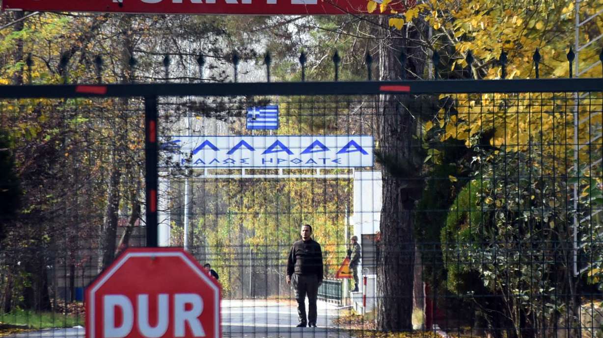 Turkey deports American IS suspect stuck at Greek border
