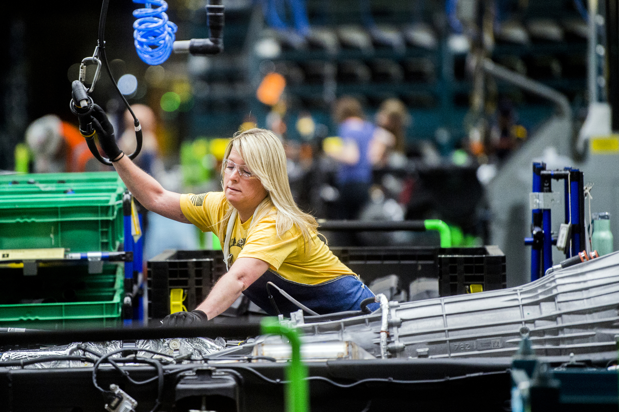 GM strike pushes industrial production down 0.8% last month