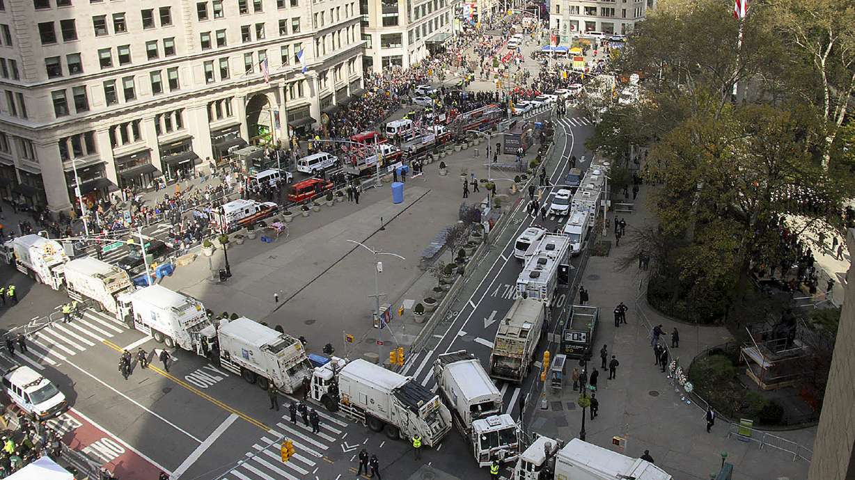 NOT REAL NEWS: A look at what didn't happen this week