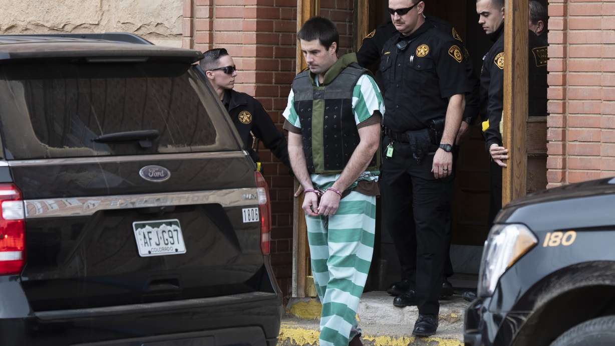 Inmate: Man accused of killing fiancee wanted witness dead