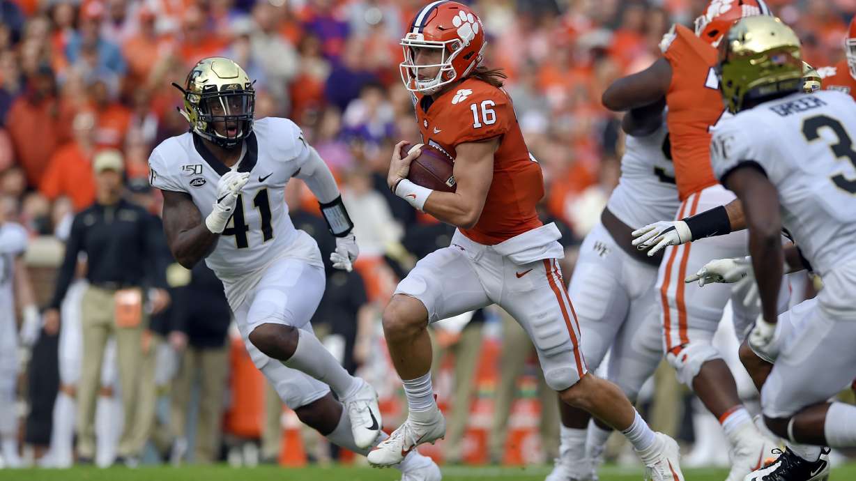 Lawrence throws 4 TDs as No. 3 Clemson tops Deacons 52-3