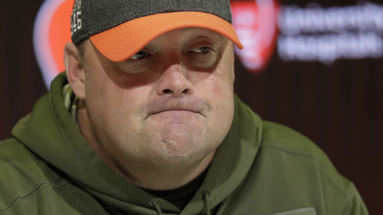 Browns take first steps without suspended star Myles Garrett