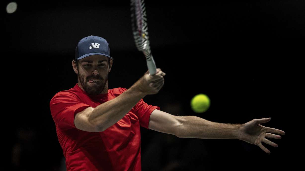After 15 losses, Canada beats US for 1st time in Davis Cup