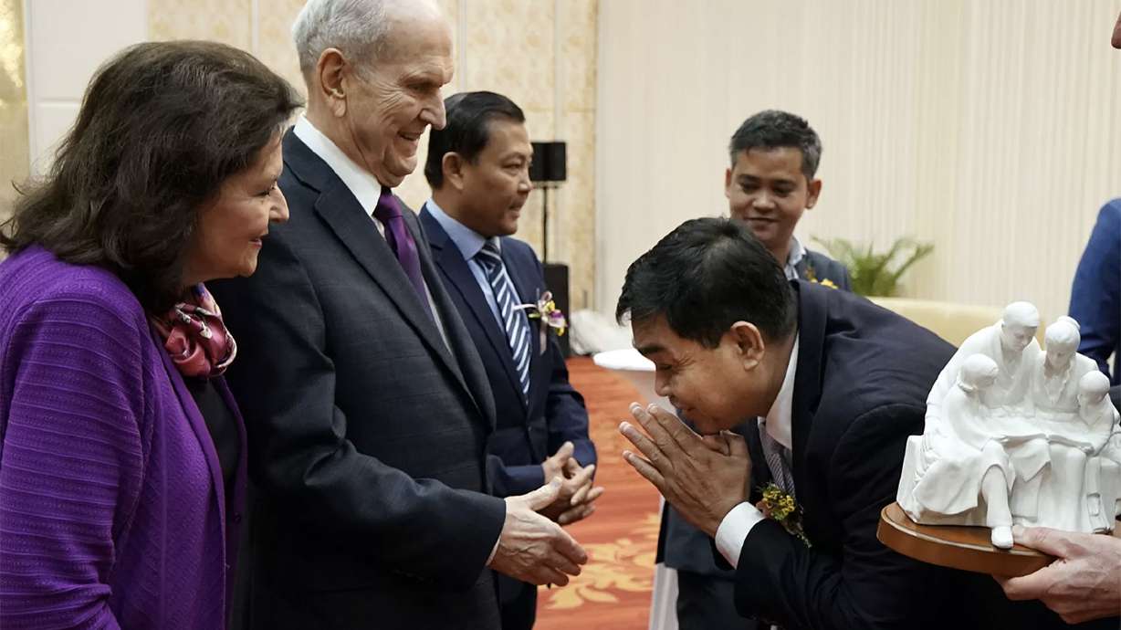 Cambodian church members greet President Nelson and learn of new temple site