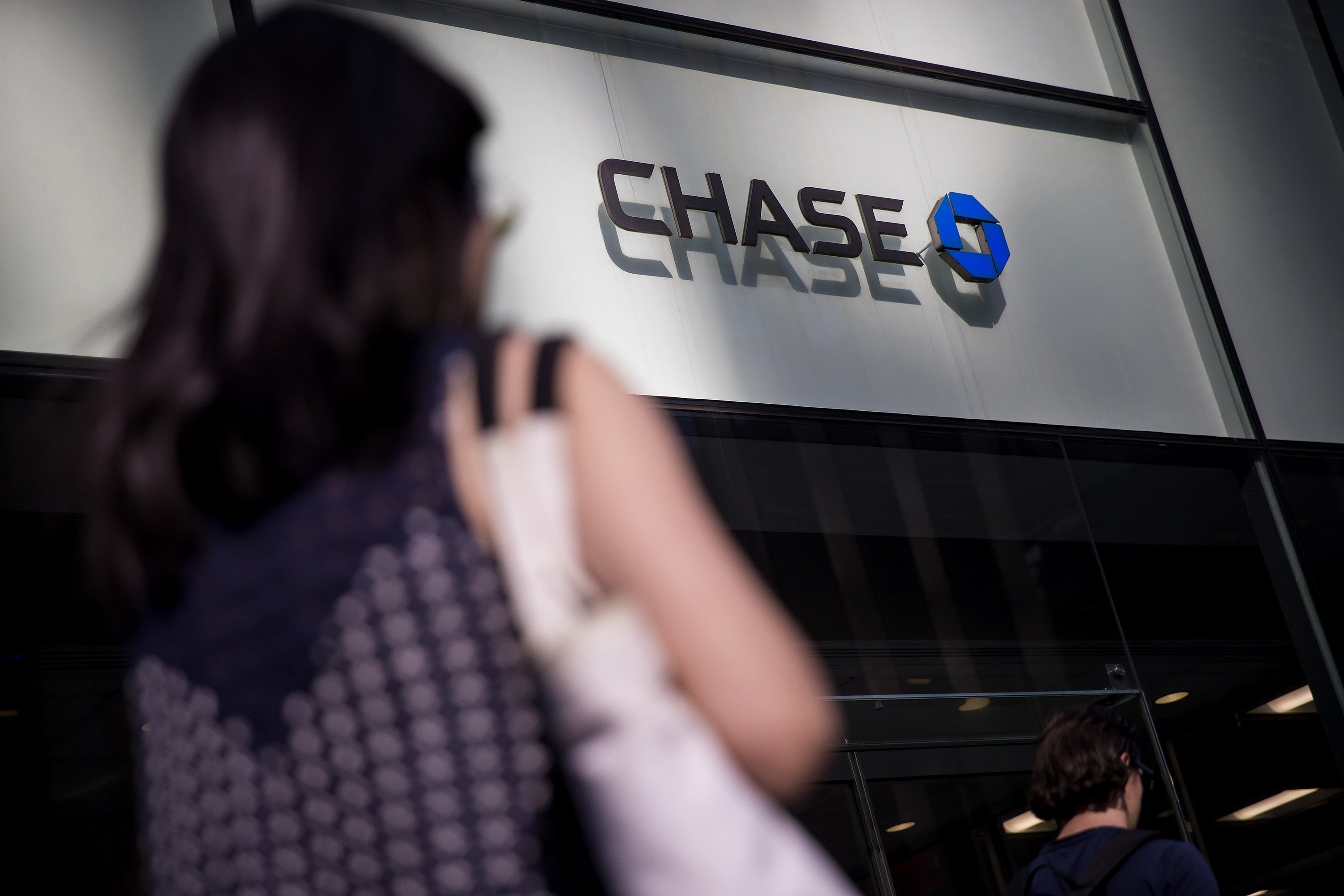 Why Millennials and GenZers love going to the bank