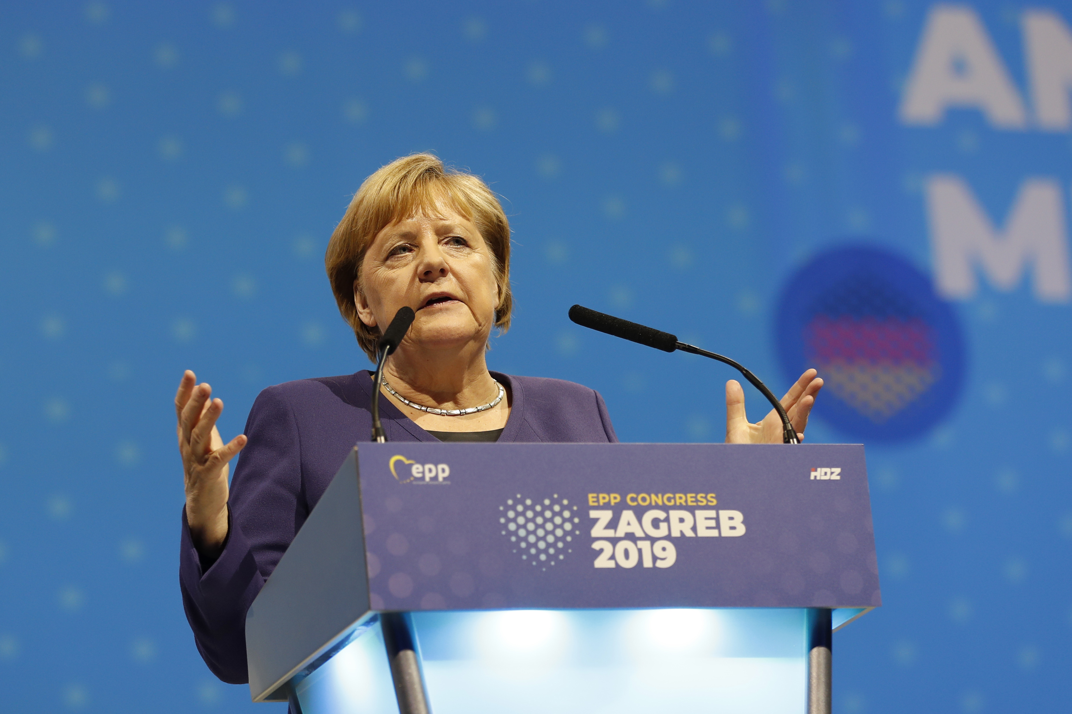 German leader Merkel to make 1st visit to Auschwitz