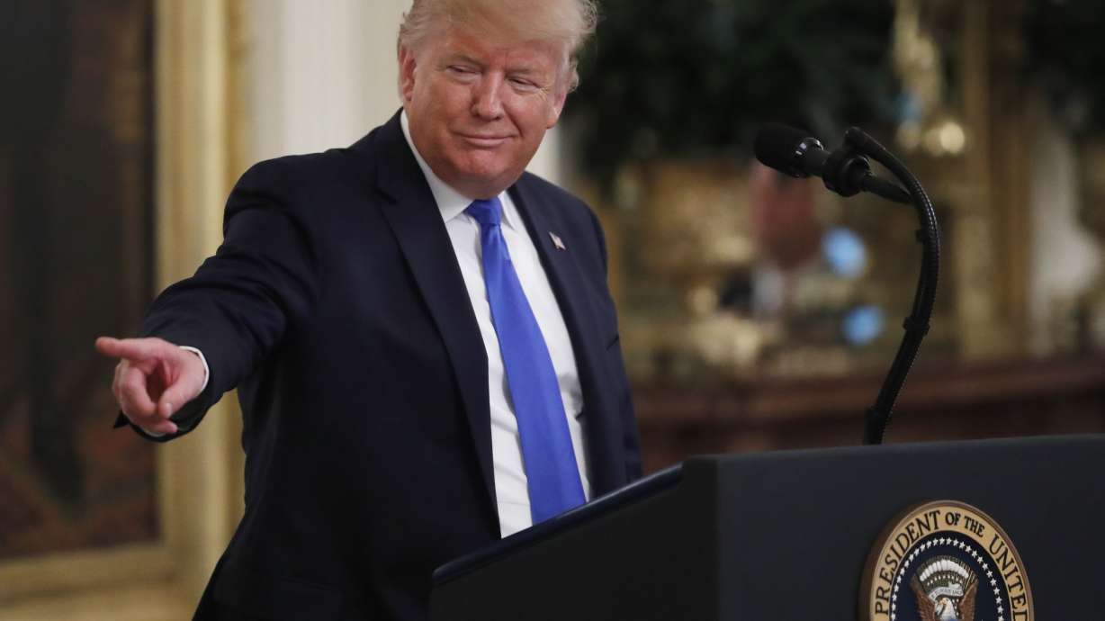 Trump pays respects to Army officers killed in Afghanistan