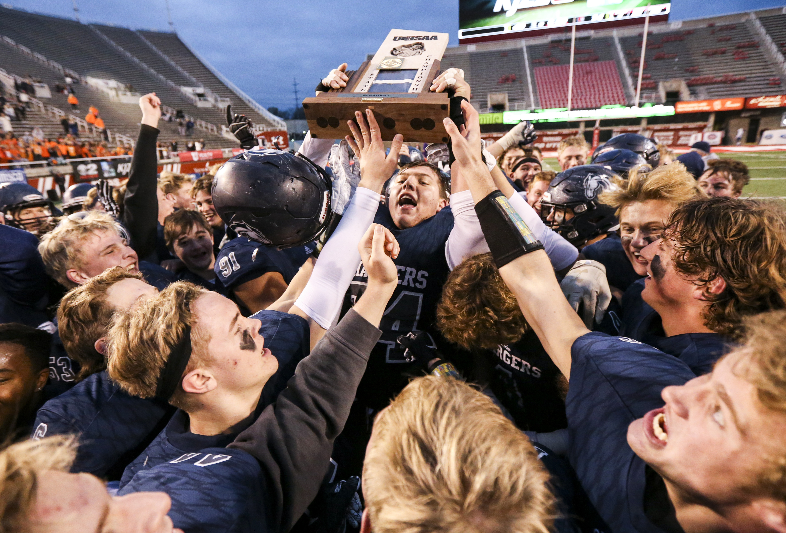 Highland and Bountiful football game canceled after player tests positive  for COVID-19