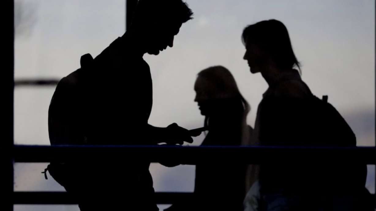 More college students look for mental health help on campus