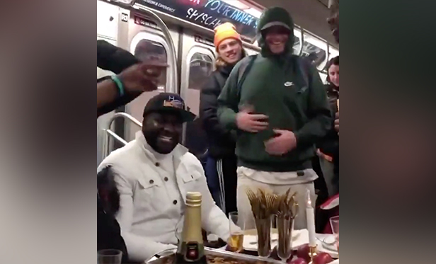 Have You Seen This? Passengers host Thanksgiving meal on New York subway