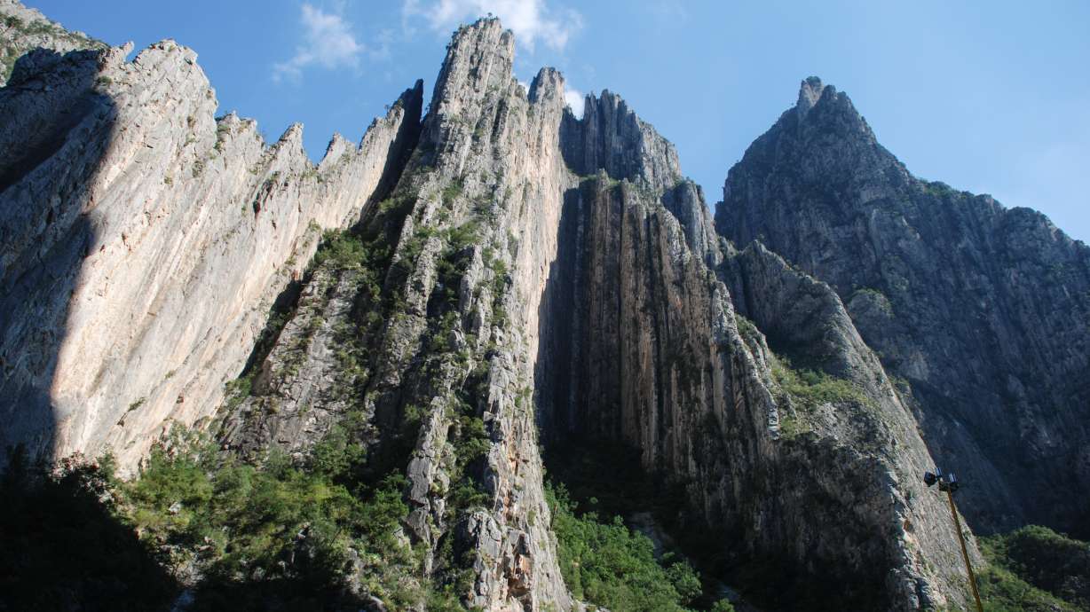 US mountain climber Brad Gobright dies in Mexico fall