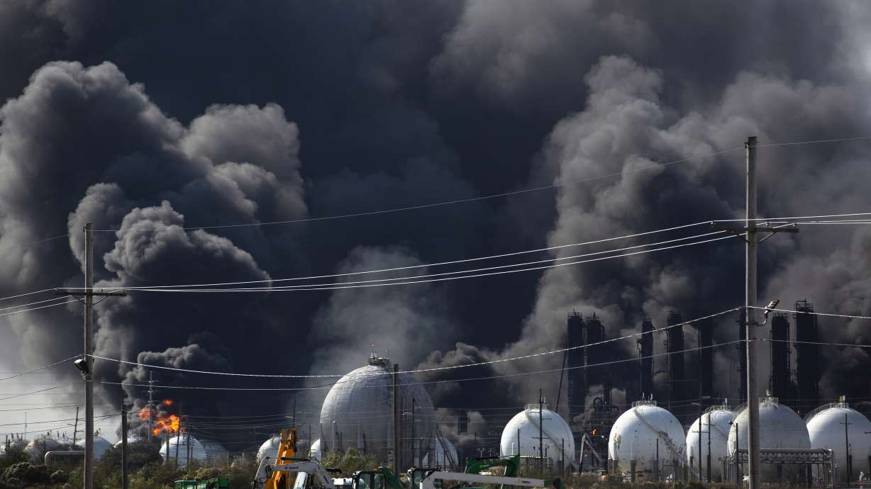 Evacuation order lifted as huge Texas plant fire ‘contained’