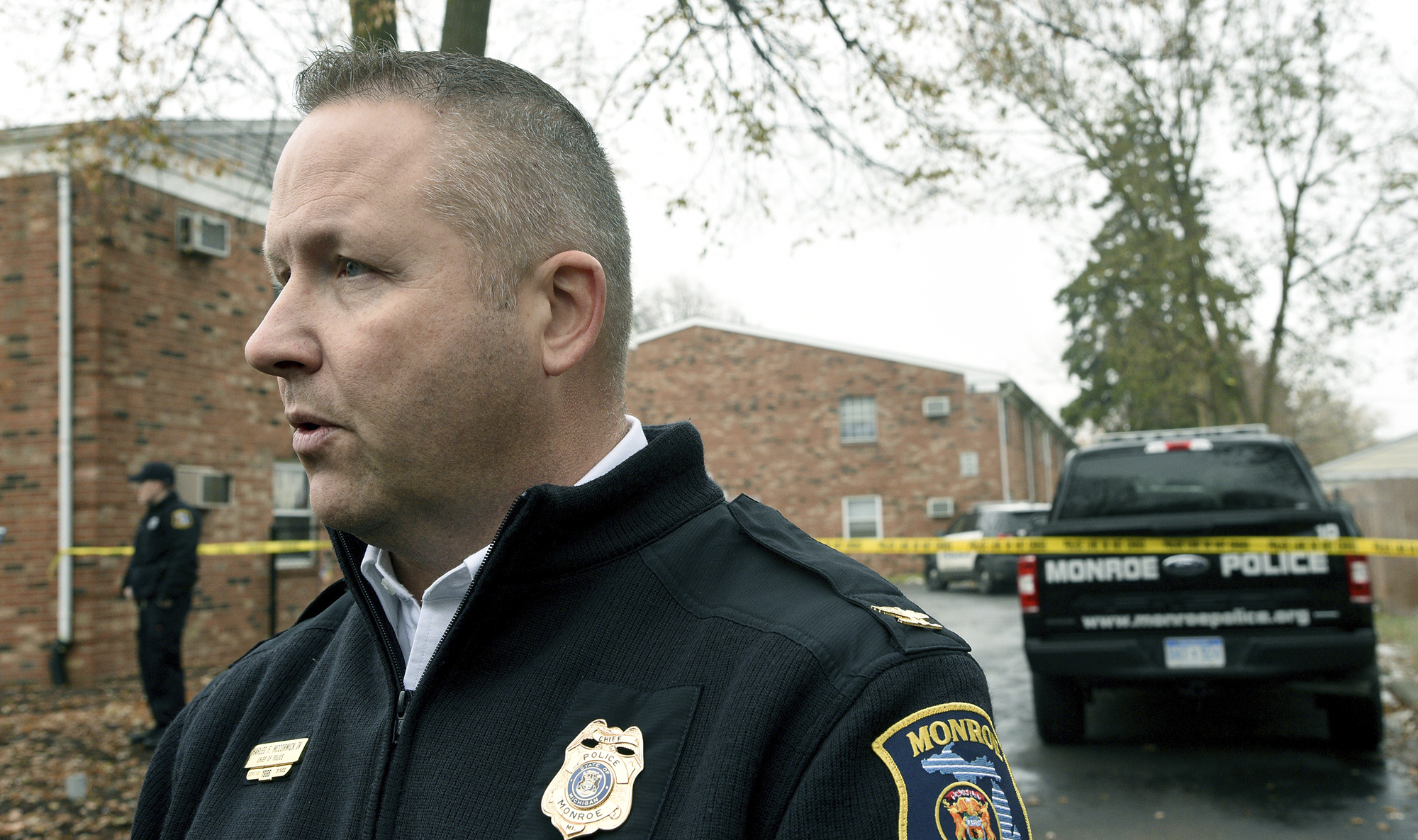 Suspect shot by police after wounding 2 officers dies