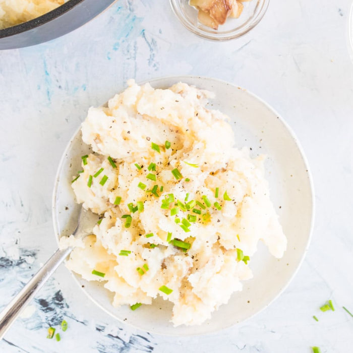 Cheesy garlic mashed potatoes (Photo: Rebecca Clyde)