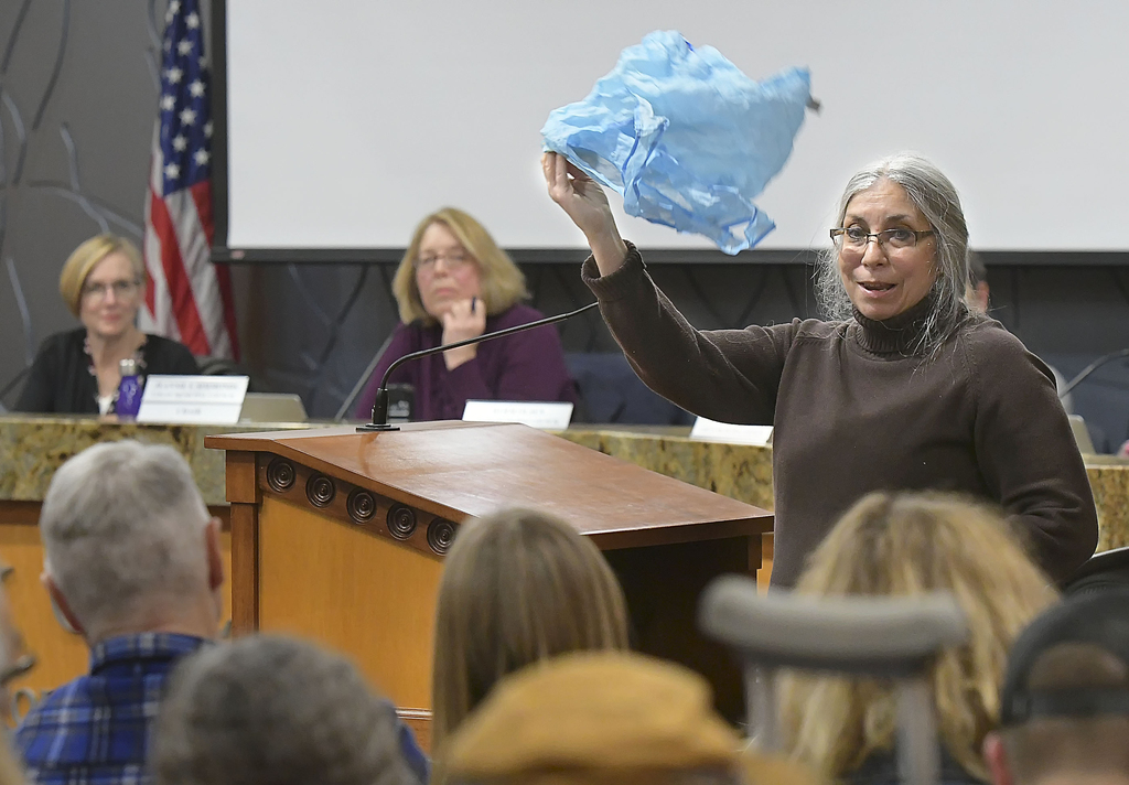 Logan becomes Utah’s 3rd city to ban plastic bags