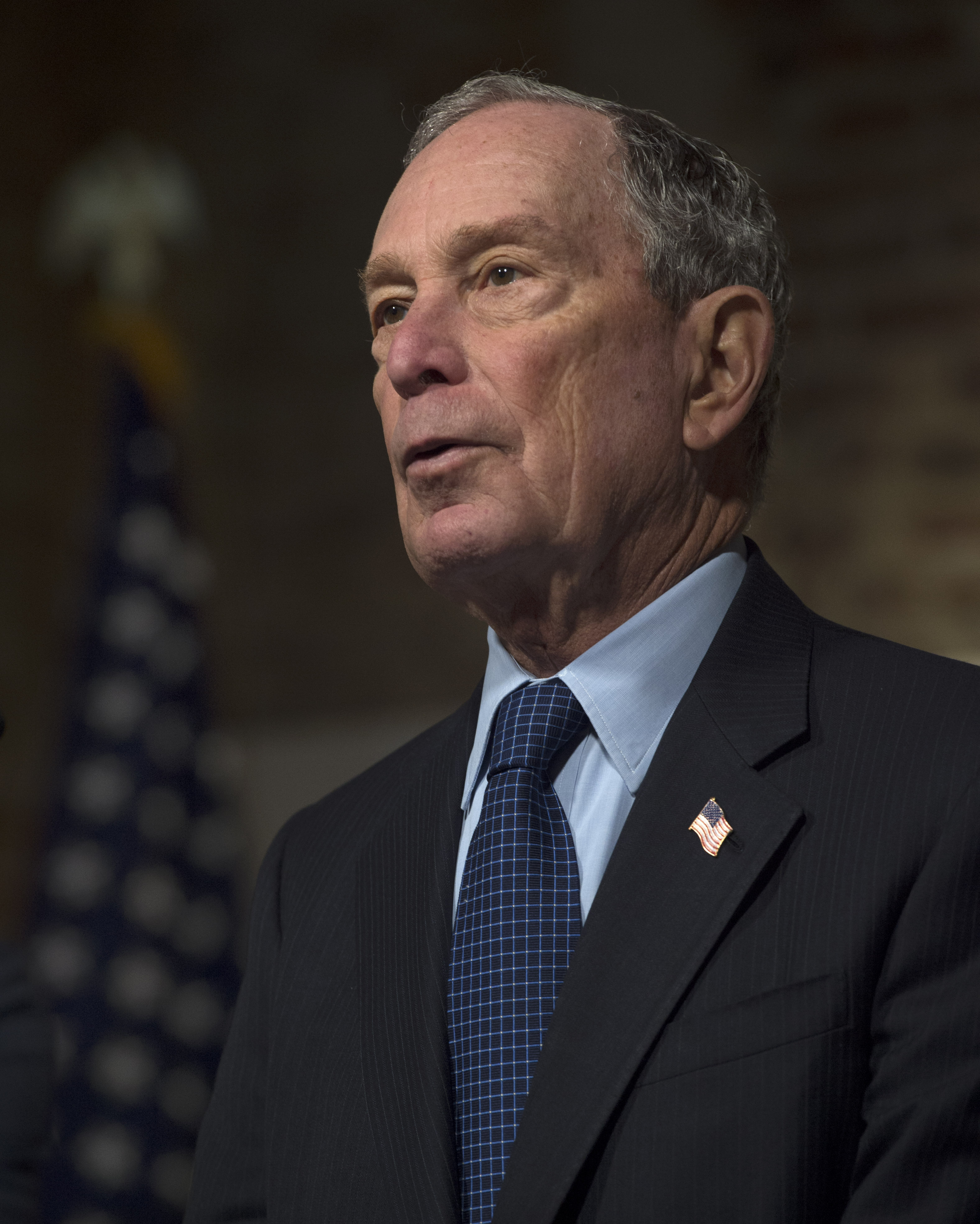 Bloomberg gun plan: Permits, assault weapon ban, age limits 